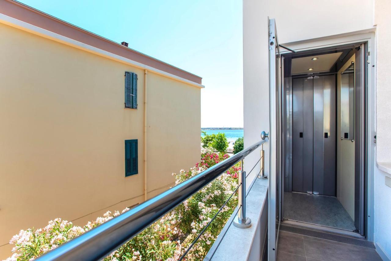 Nura'S - Apartment Al Mare Sea Front ألغيرو المظهر الخارجي الصورة